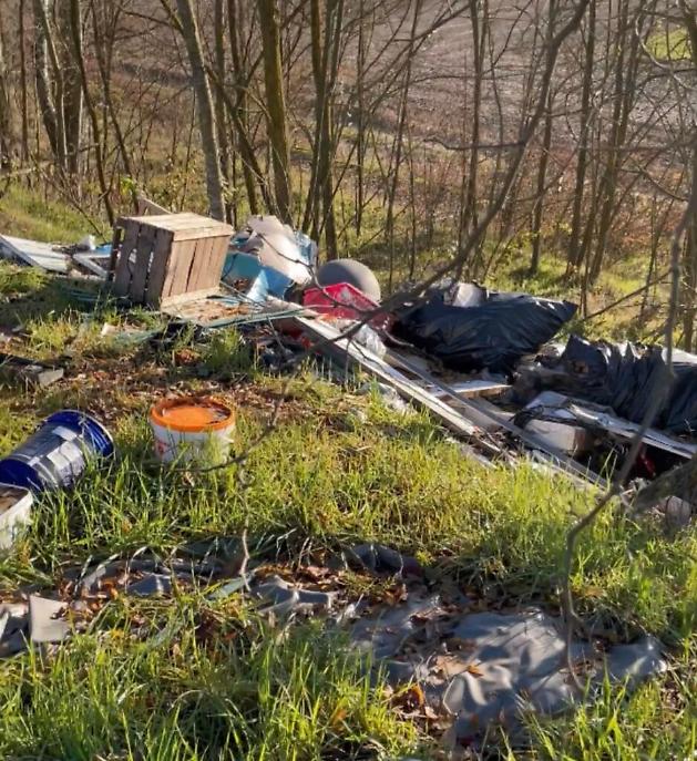 Discarica dietro alla prigione di Asti