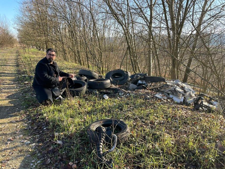 Discarica dietro alla prigione di Asti