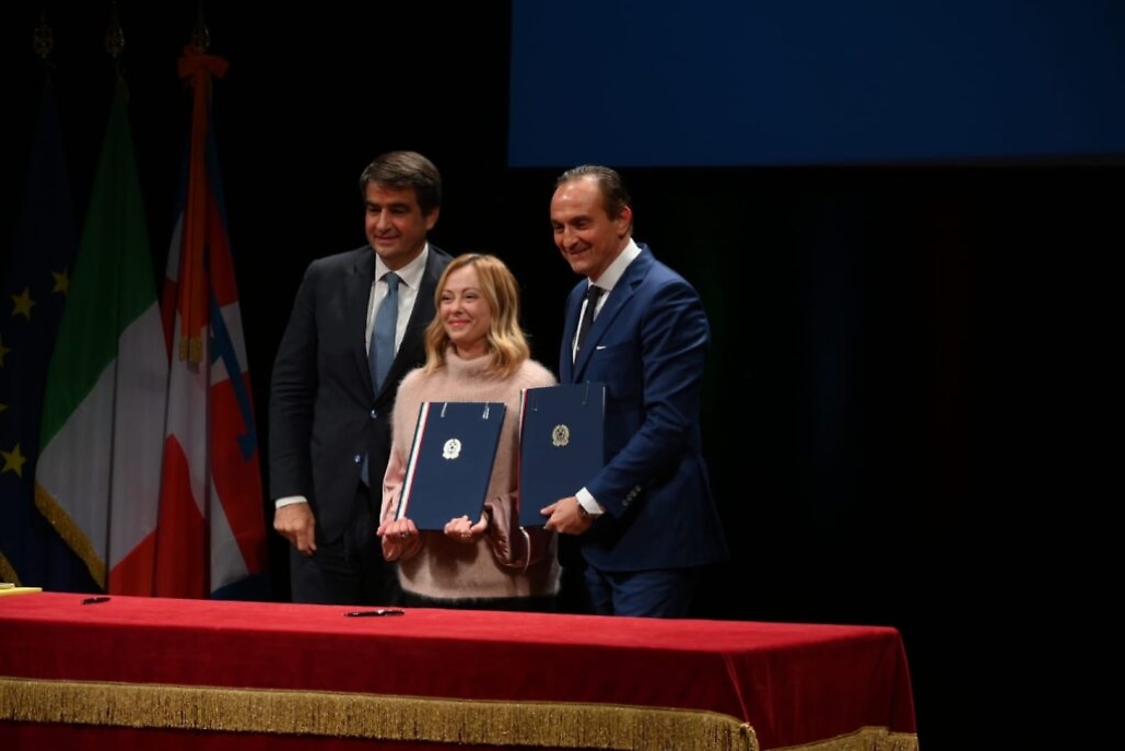 Giorgia Meloni al Teatro Alfieri