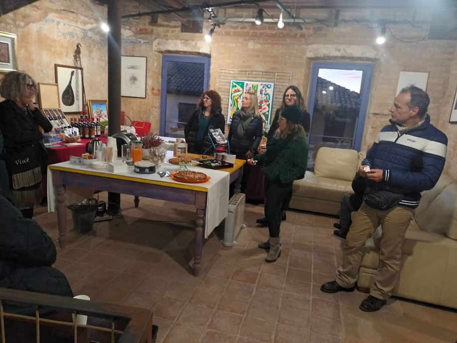 WhatsApp Image at ()