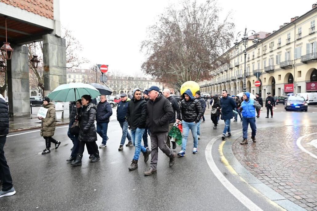 Corteo funebre mercato billi