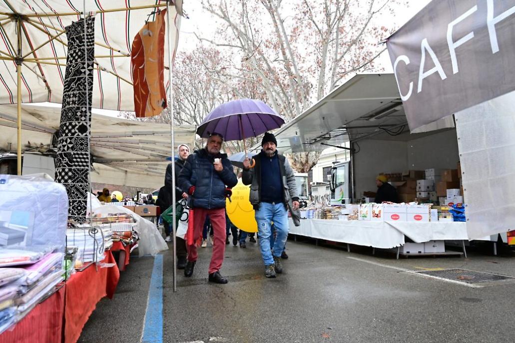 Corteo funebre mercato billi