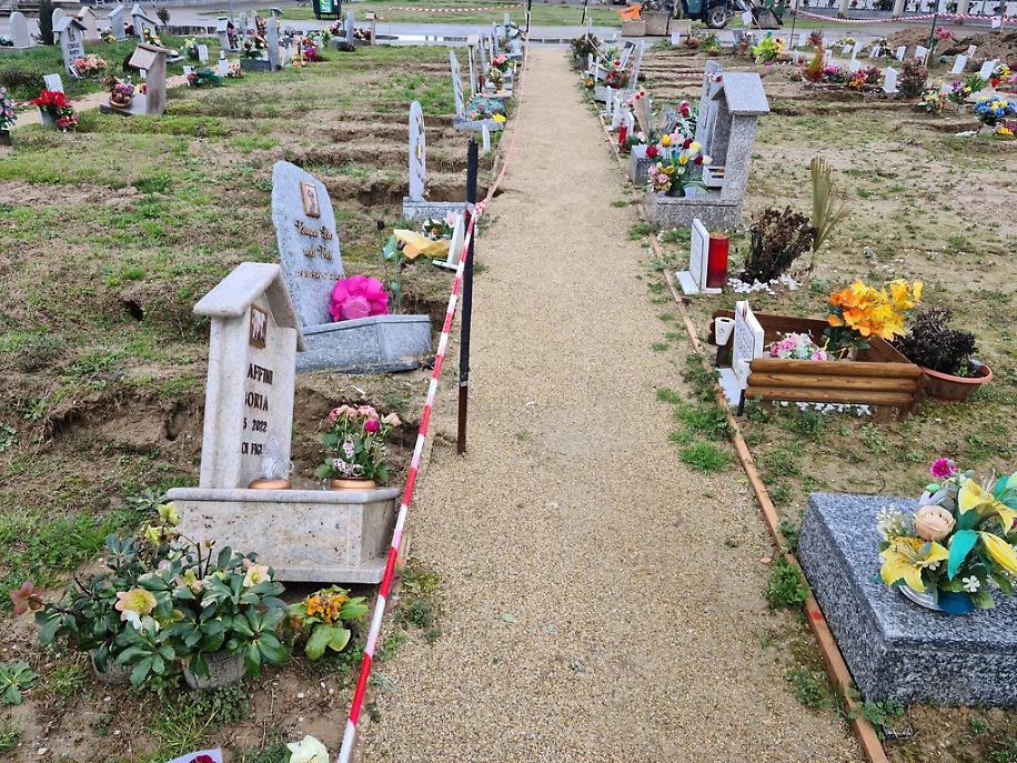 Tombe affossate cimitero di Asti risultato