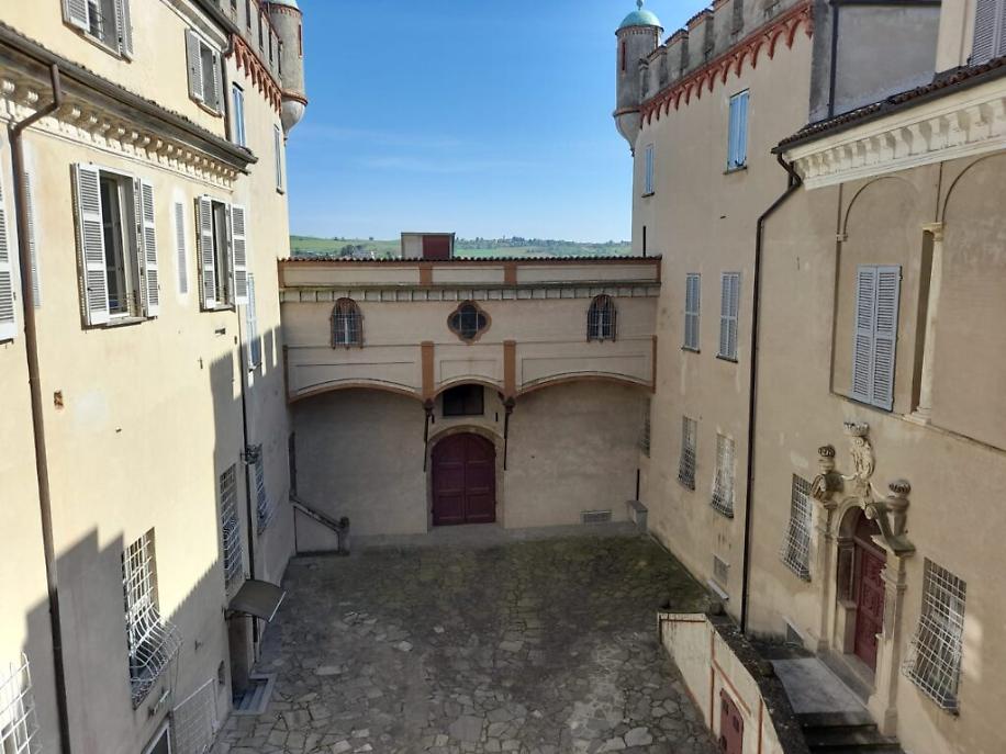 WhatsApp Image at ()