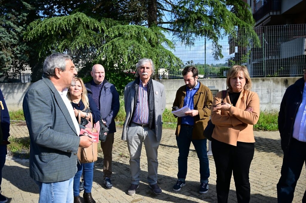 Gianna Pentenero con i candidati per la visita sulla Sanit&agrave;