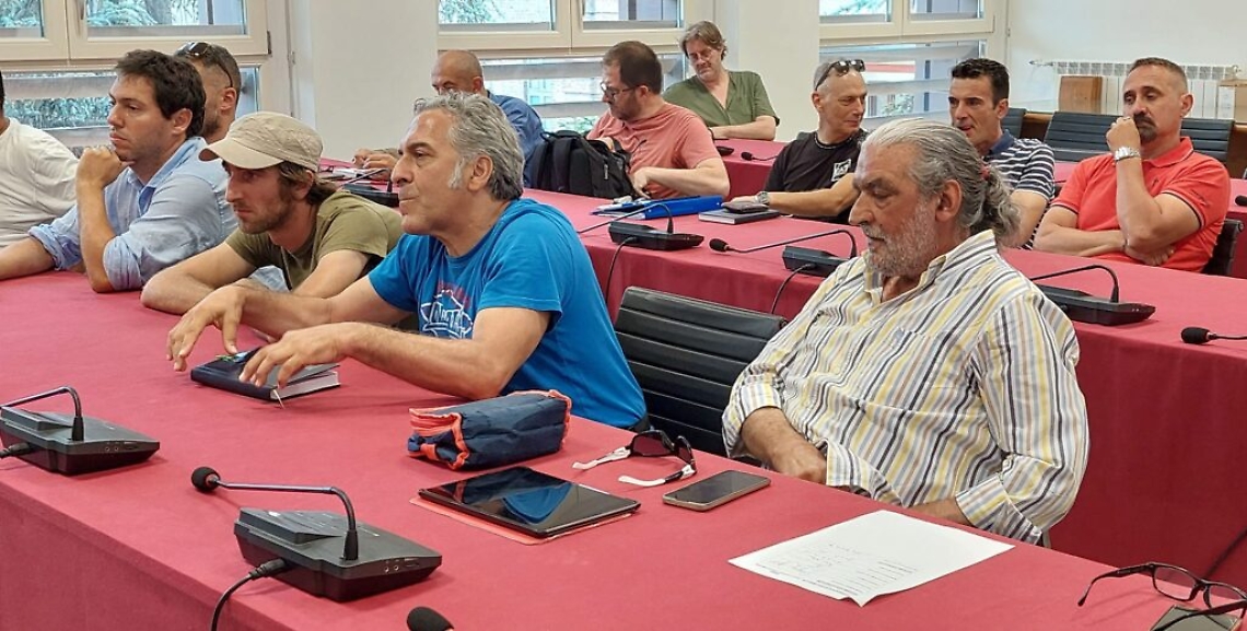 Confronto ambulanti con l'assessore Bovino