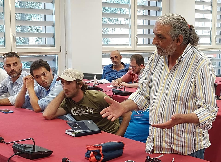 Confronto ambulanti con l'assessore Bovino