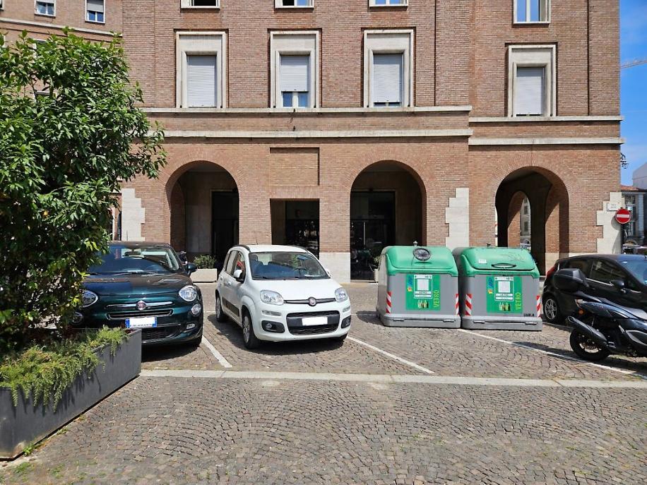 piazza statuto senza bacheca