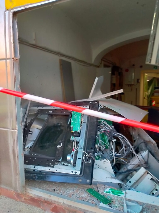 Esplosione Postamat Serravalle