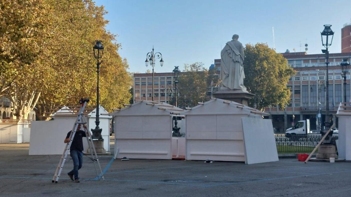 Allestimento Magico Paese di Natale ad Asti