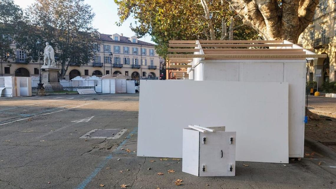 Allestimento Magico Paese di Natale ad Asti