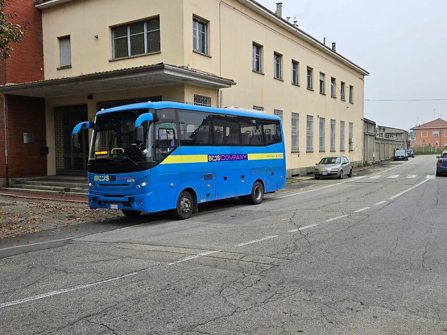 Traffico primo giorno lavori sul ponte Ogerio di corso Savona ad Asti