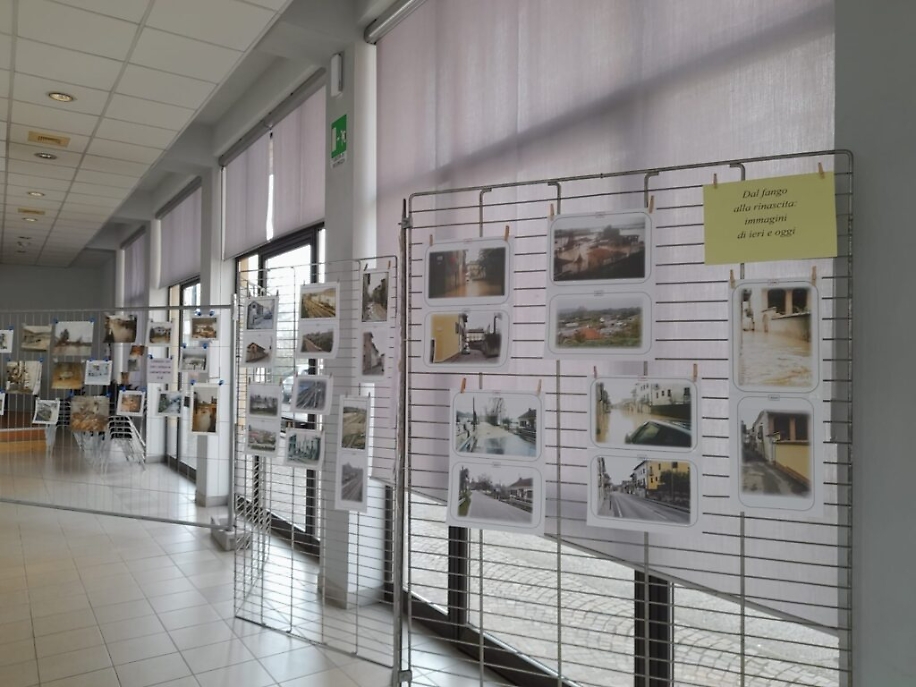 WhatsApp Image at ()