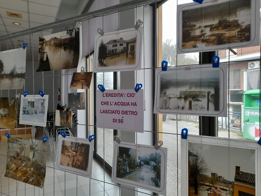 WhatsApp Image at ()