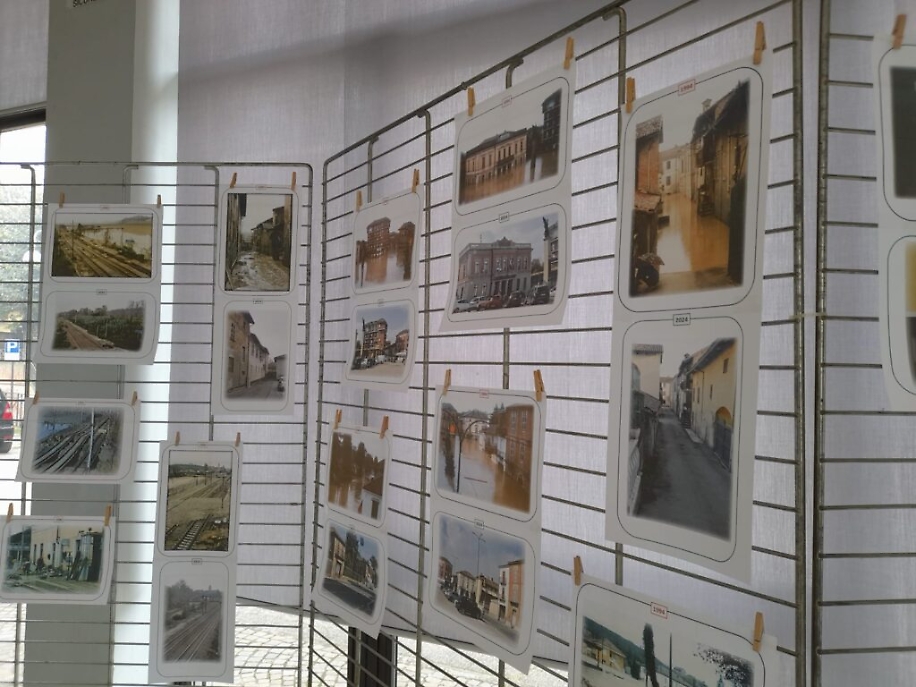 WhatsApp Image at ()