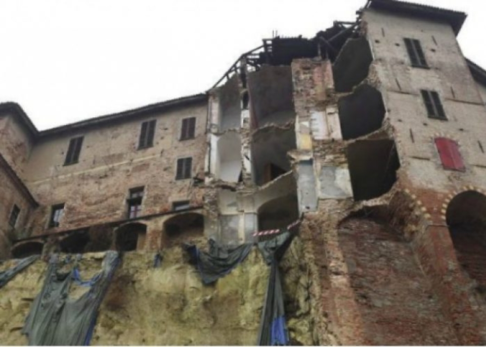 Frinco al Castello rischio di nuovi crolli cdfaf nkieglkhycopxfvqldkiabyzfbzvfzgqrs