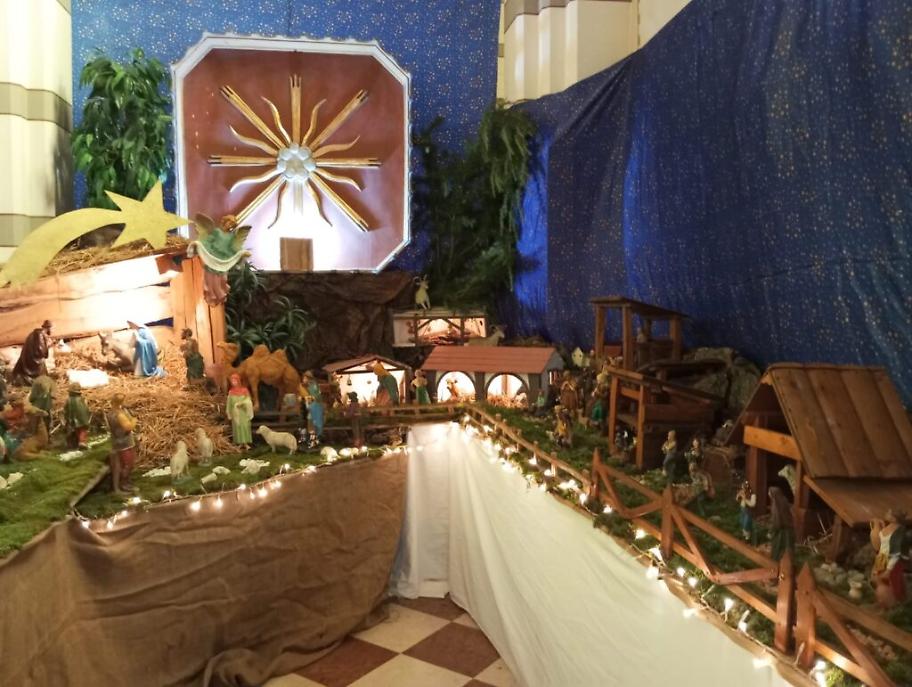 WhatsApp Image at ()