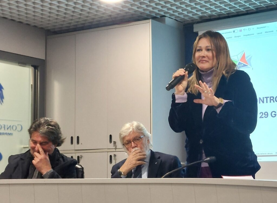 Riunione degli ambulanti all'Ascom