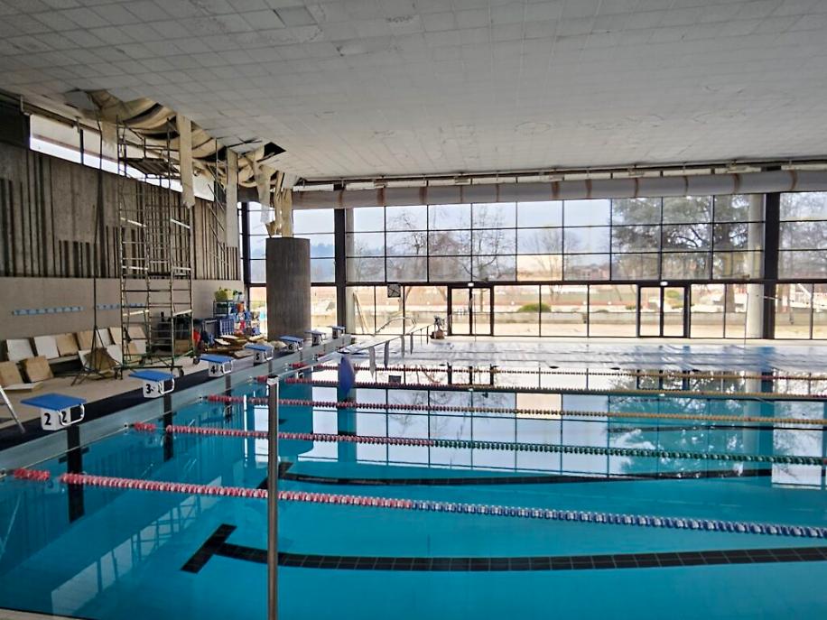 Crollo alla piscina di via Gerbi