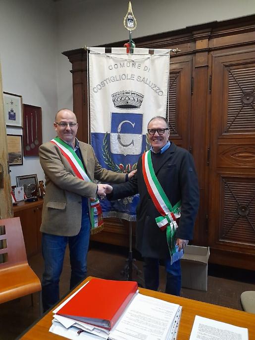 WhatsApp Image at ()