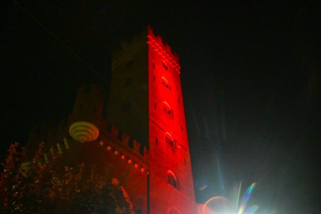 Torri medievali illuminate con i led ad Asti