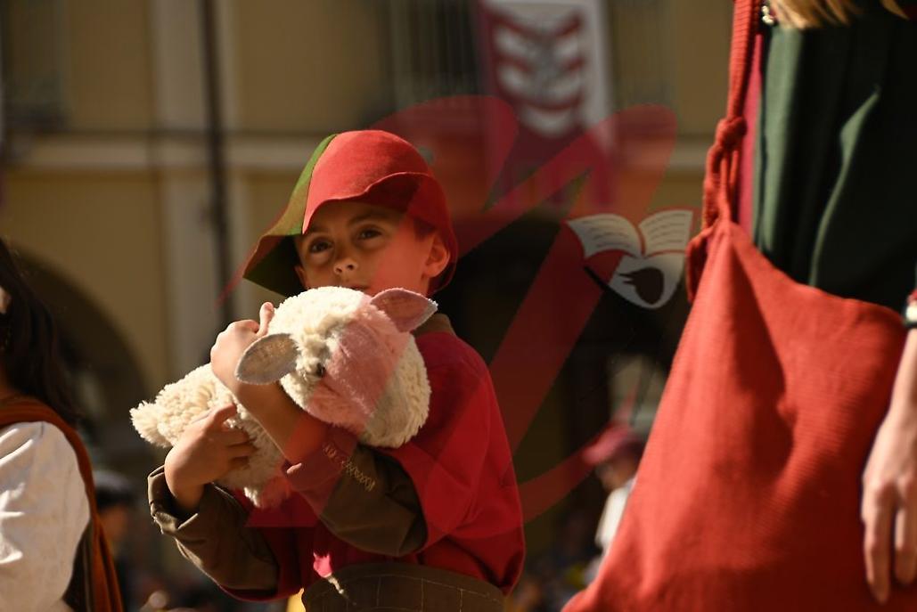Corteo storico dei bambini palio di asti risultato