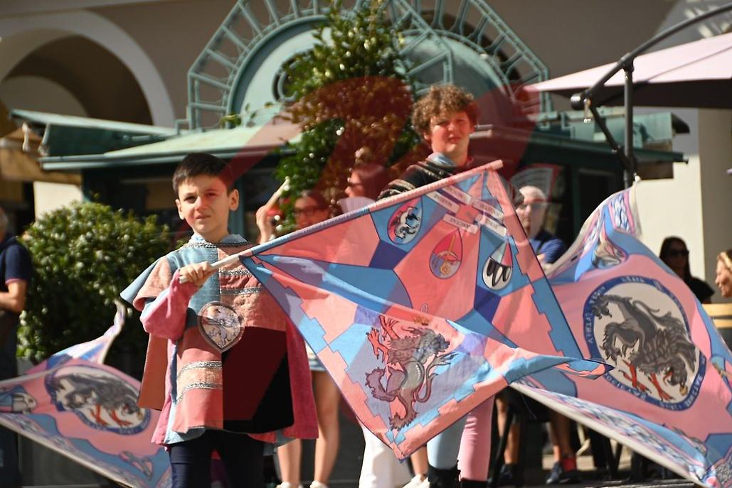Corteo storico dei bambini palio di asti risultato