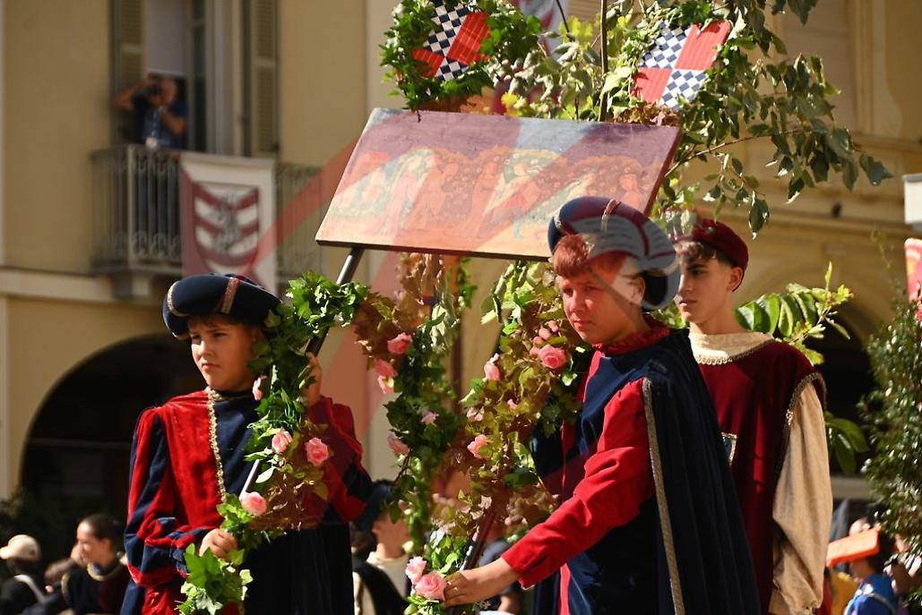 Corteo storico dei bambini palio di asti risultato