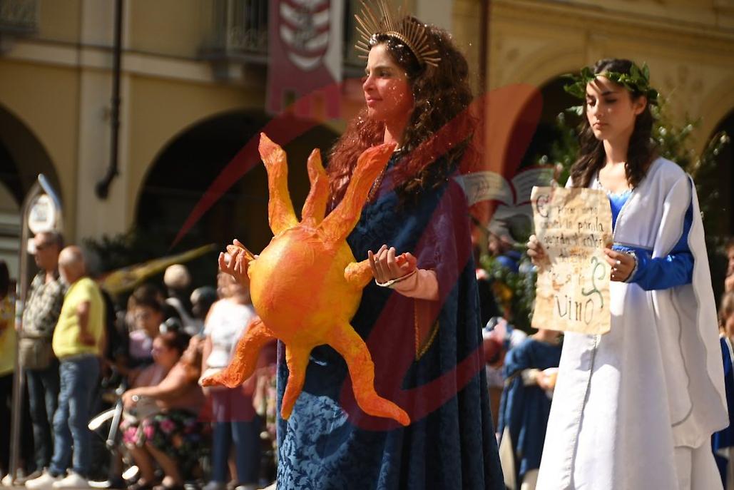 Corteo storico dei bambini palio di asti risultato