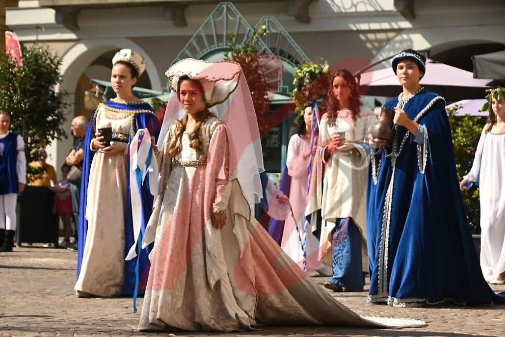 Corteo storico dei bambini palio di asti risultato