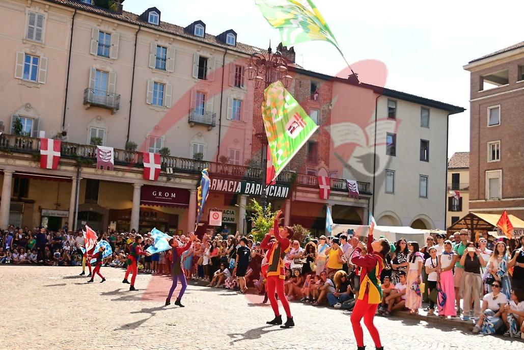 Corteo storico dei bambini palio di asti risultato