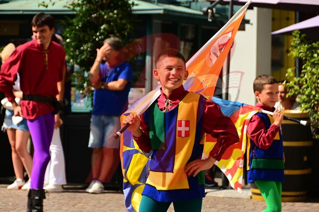 Corteo storico dei bambini palio di asti risultato