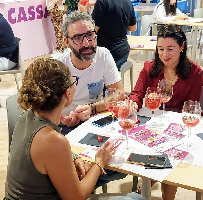 WhatsApp Image at AM ()