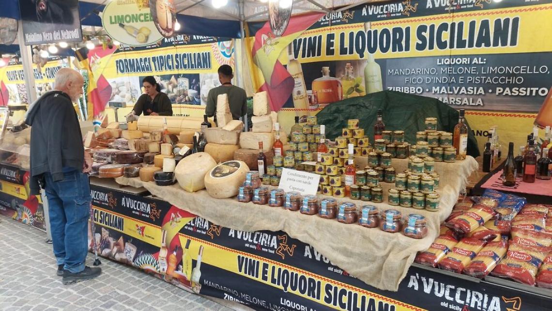 A&rsquo; Vucciria Sicilia Street Food