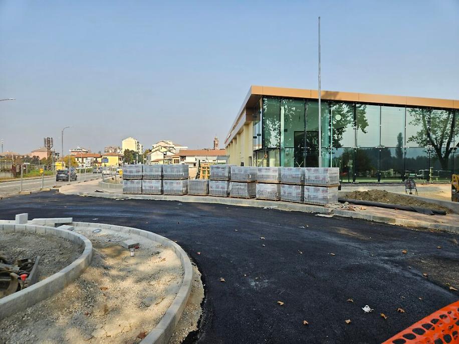 Lavori rotatoria corso Savona