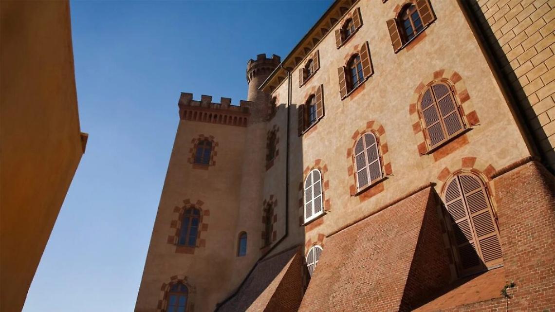 Barolo Castles Foundation Esterno castello Barolo