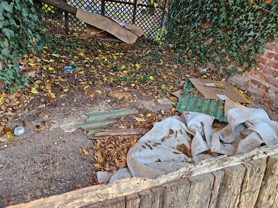 Degrado senza fine da piazza Vittorio Veneto alle Antiche Mura