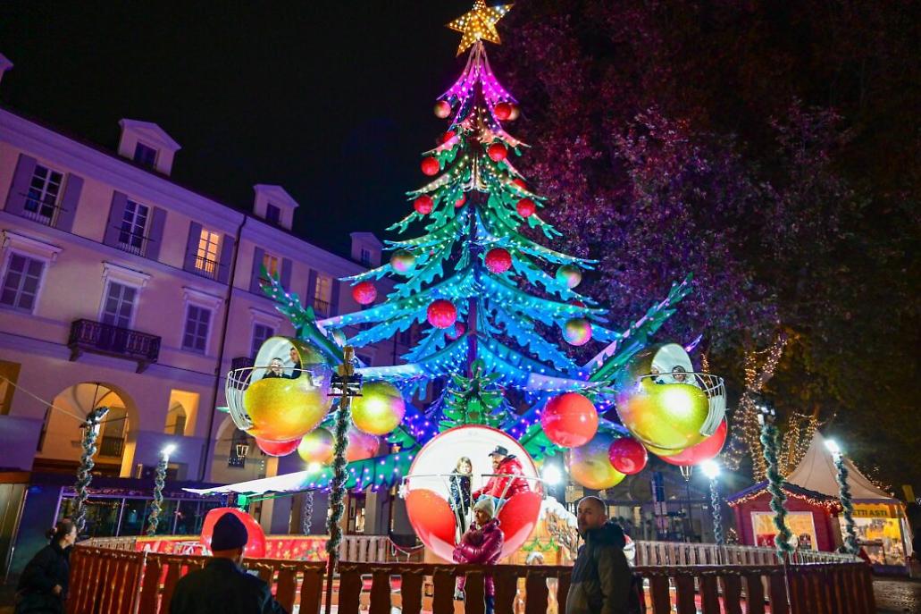 Inaugurazione Magico Paese di Natale e accensione delle luminarie ad Asti