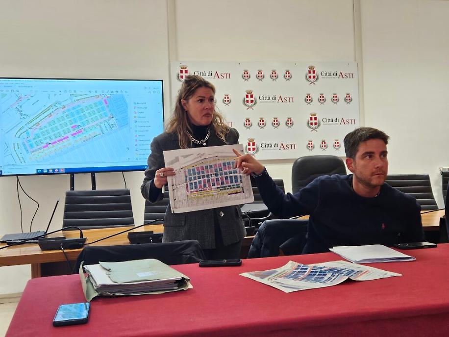 Riunione tra l'assessora al Commercio e gli ambulanti del mercato di Asti