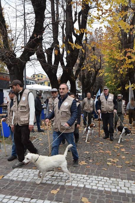 Tartufo fiera canelli tabui