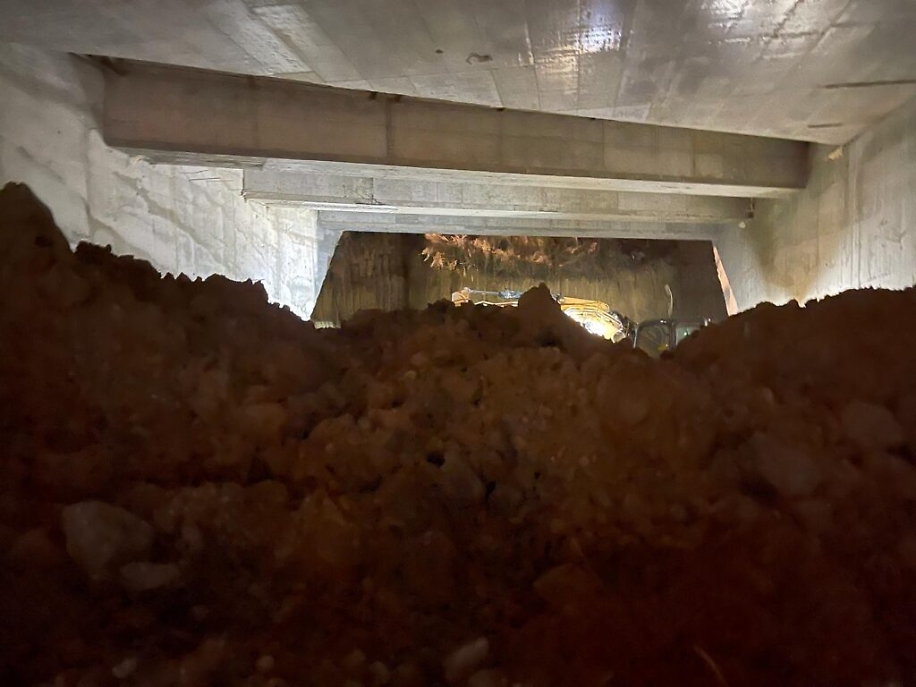 WhatsApp Image at ()