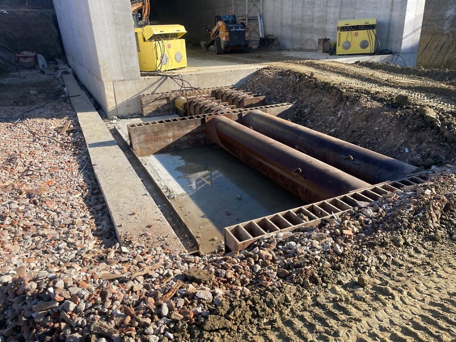 WhatsApp Image at ()