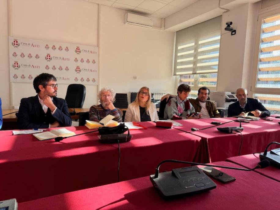 Conferenza stampa minoranza consiliare di Asti