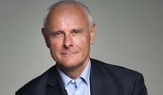 "L'uomo con l'ala di corvo": un memoriale che racconta la guerra da vicino