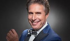 Il comico e illusionista Raul Cremona venerd&igrave; in scena al Teatro Alfieri