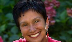 Trasformare la lettura in pubblico in una performance coinvolgente: a lezione da Liliana Fantini