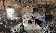 In vendita la bottega-museo di Secund, il fabbro alpino