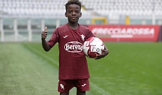 Il piccolo Ismael, 8 anni, morto in moto con il padre era una giovanissima promessa del Torino Calcio