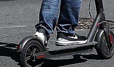 Investito all'alba sul monopattino: non &egrave; grave