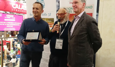 Da Ferrere al Vinitaly: premiato il &ldquo;salame ubriaco&rdquo; dell&rsquo;Agrisalumeria Luiset
